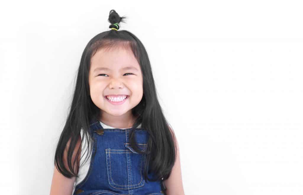happy child with healthy teeth