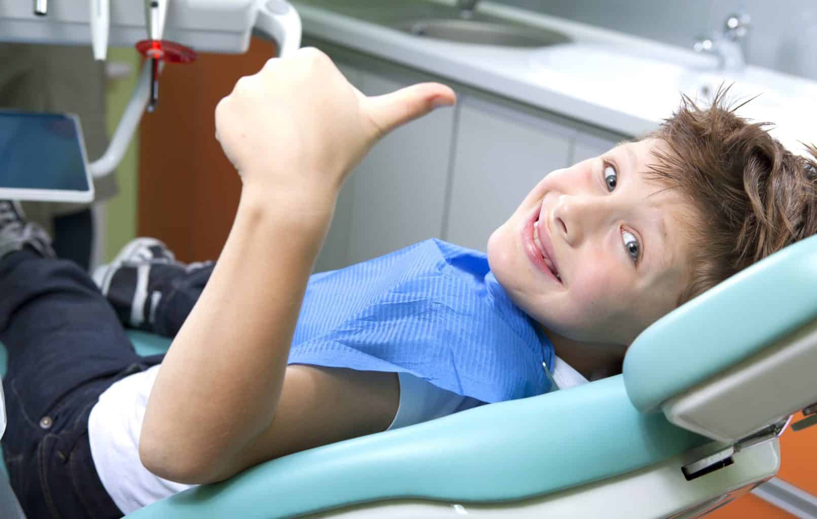 child visiting the dentist