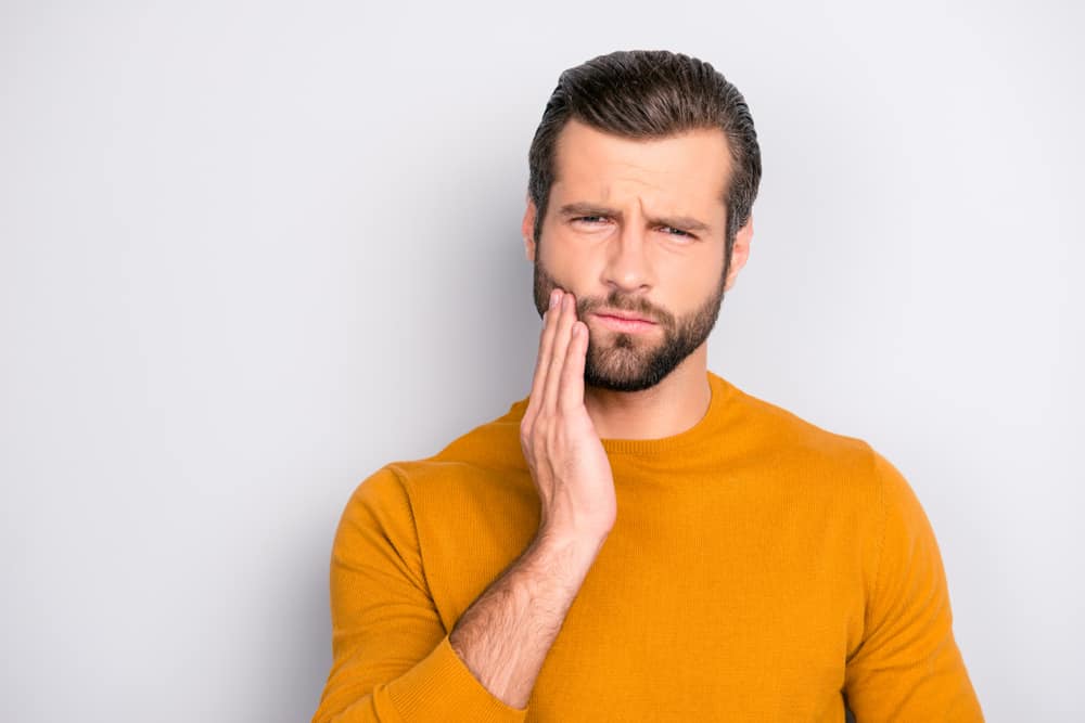 Are you facing a wisdom teeth infection? If yes, then read tis article to learn how to treat a wisdom teeth infection.